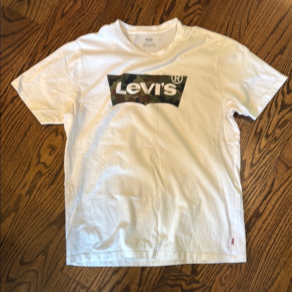 Levi's White Short Sleeve Tee Iconic Logo